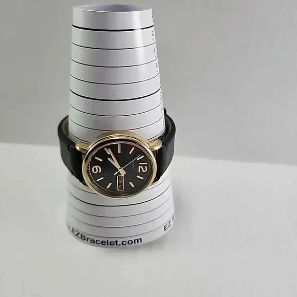 Womens Marc by Marc Jacobs MBM8651 Fergus Day Date 38MM Gold Watch New Battery - Picture 10 of 16